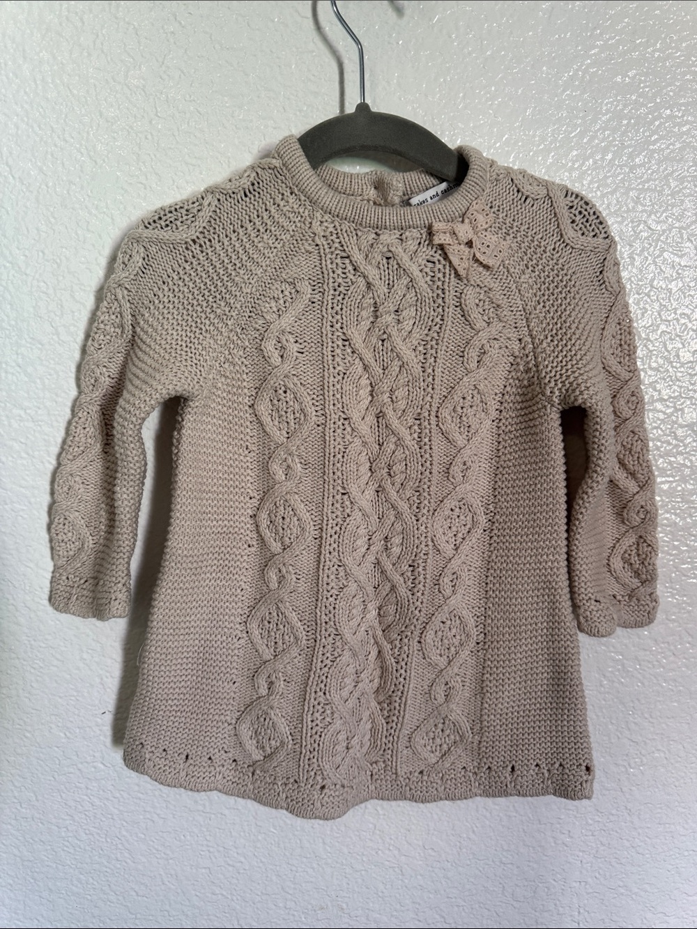 cupcakes & cashmere Taupe Cable Knit Bow Sweater